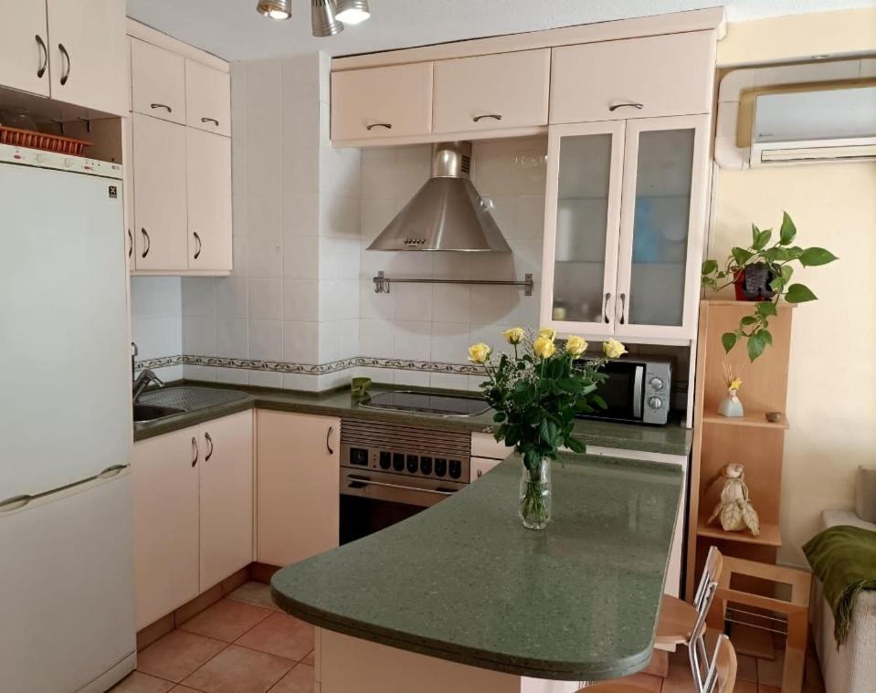 Апартаменти Apartamento En La Mejor Zona De Santa Cruz Екстер'єр фото